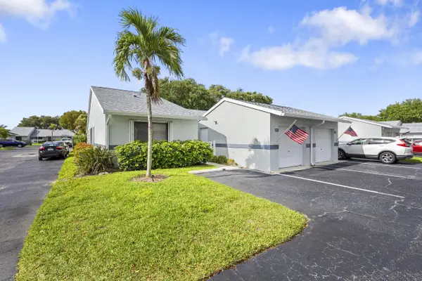2640 Gately Drive W #1601, West Palm Beach, FL 33415