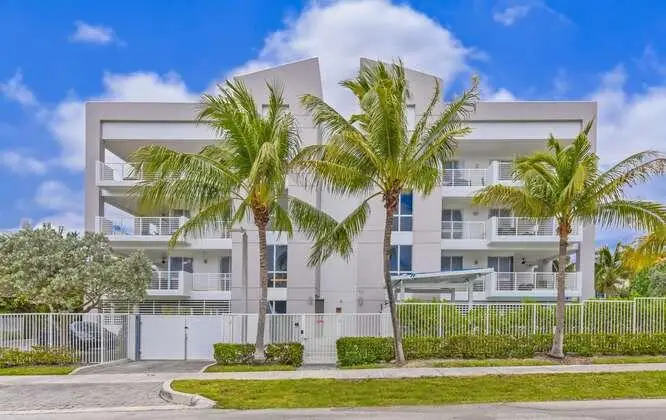 51 SE 19th Avenue #401, Deerfield Beach, FL 33441 - #1