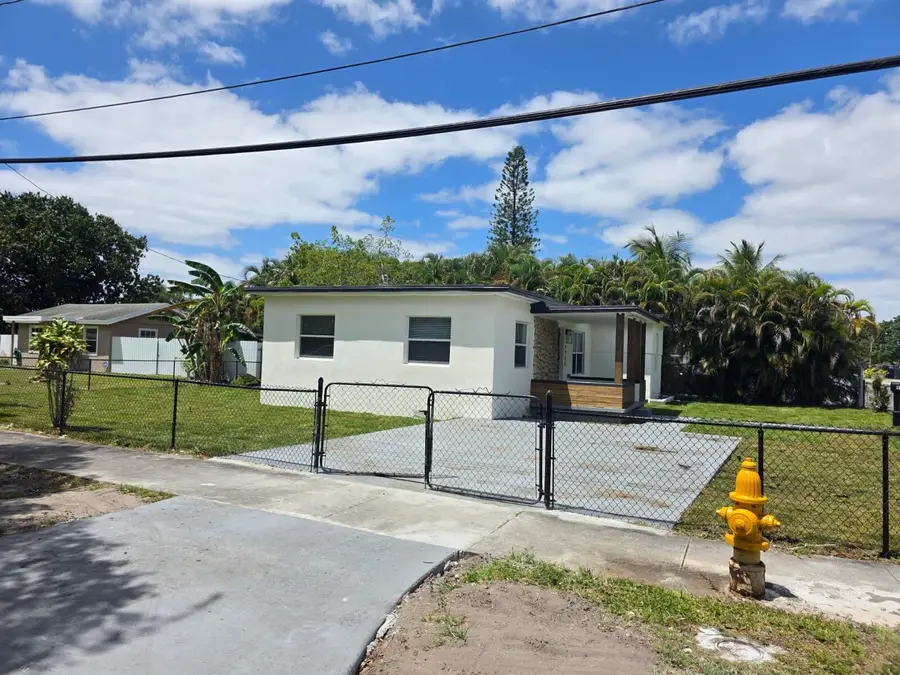 9900 NW 25th Avenue, Miami, FL 33147 - #2