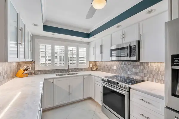 3212 S Ocean Boulevard #606-a, Highland Beach, FL 33487