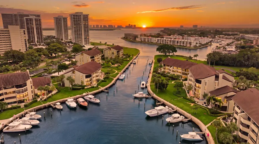 1109 E Marine Way E #L4r, North Palm Beach, FL 33408 - #2