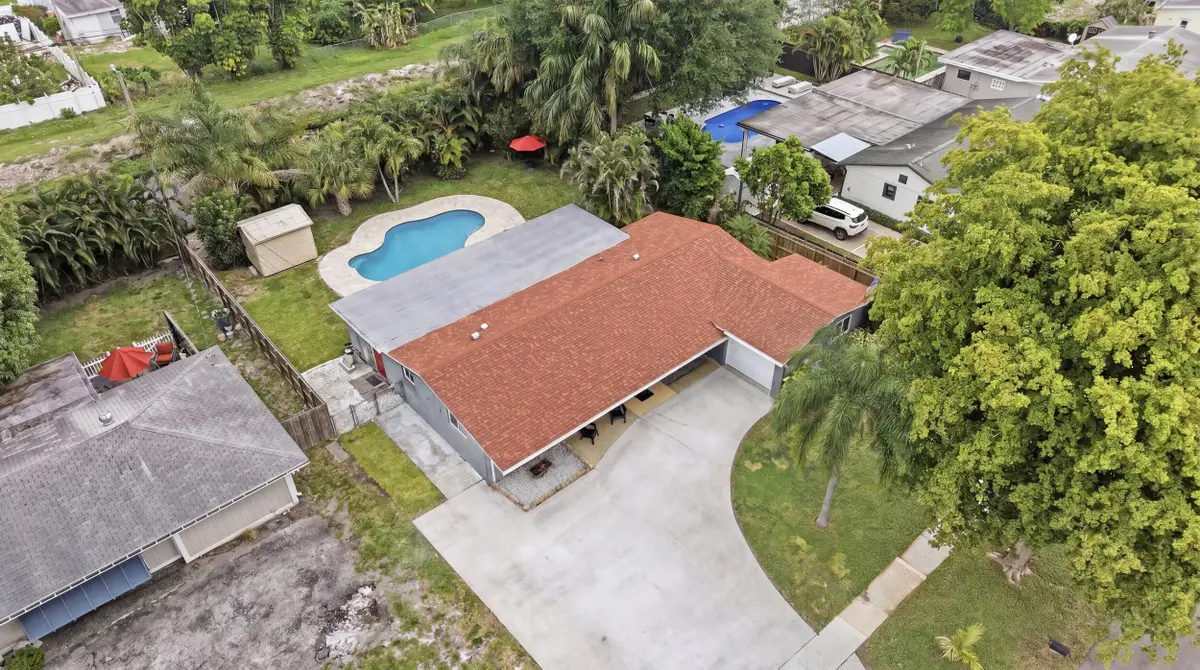 316 Riverdale Road, Palm Springs, FL 33461 - #1