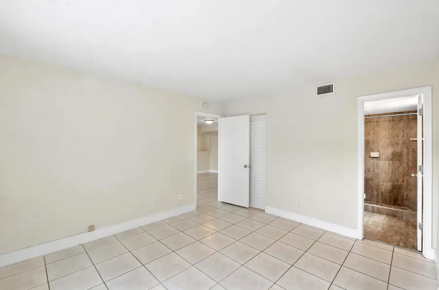 10710 Royal Palm Boulevard #2-2, Coral Springs, FL 33065 - #2