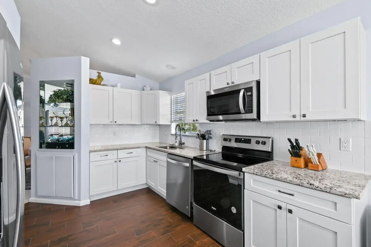 252 Legendary Circle, Palm Beach Gardens, FL 33418 - #1