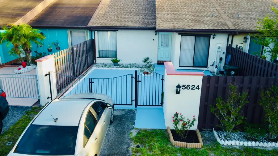 5624 Biscayne Drive, Greenacres, FL 33463 - #3