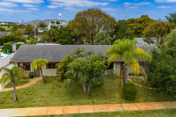 723 N 7th Street, Lantana, FL 33462