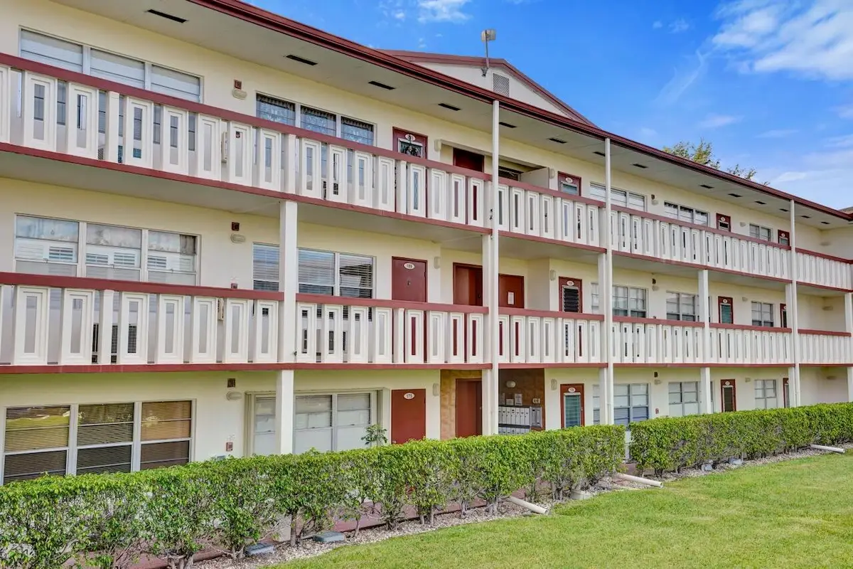 189 Brighton E, Boca Raton, FL 33434 - #1