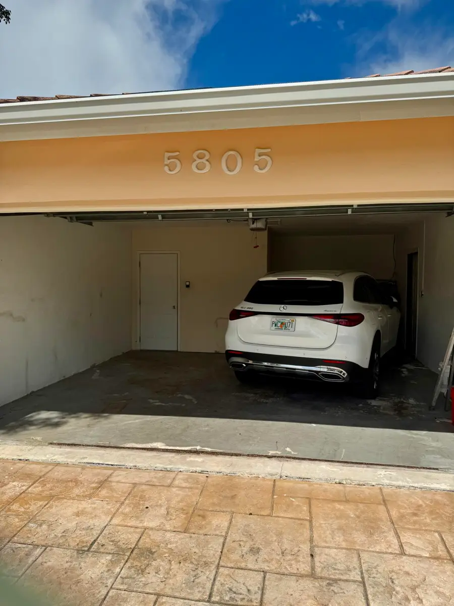 5805 NE 21st Avenue, Fort Lauderdale, FL 33308 - #3