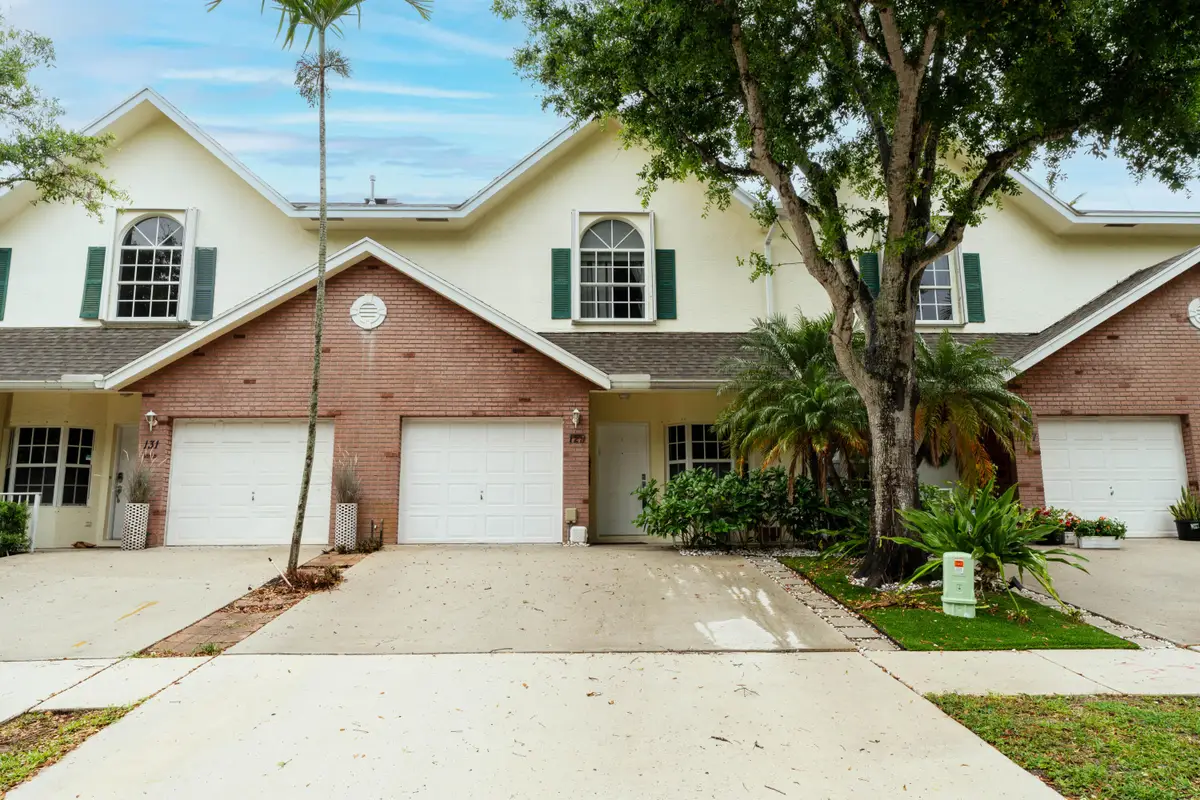 129 Spruce Street, Boynton Beach, FL 33426 - #1