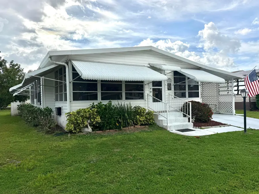 8204 W Bitterbush Lane, Port Saint Lucie, FL 34952 - #3