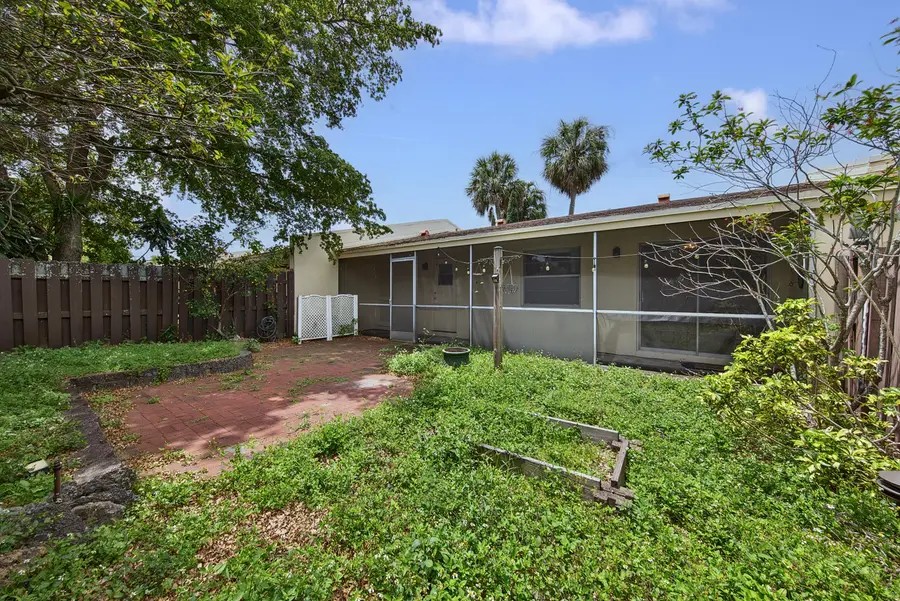 3004 NW 69th Court #1d, Fort Lauderdale, FL 33309 - #3