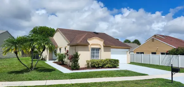 22561 Middletown Drive, Boca Raton, FL 33428