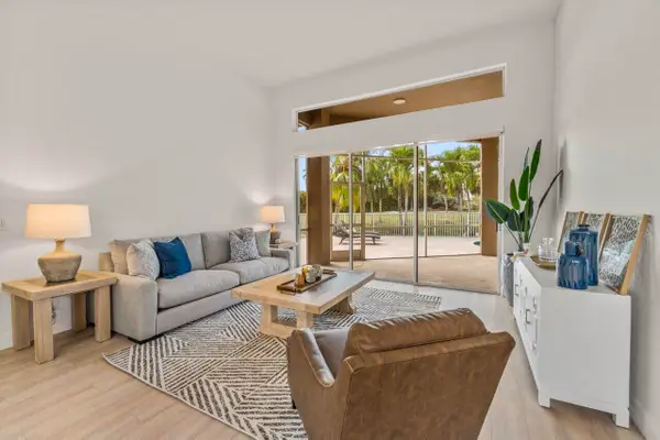 15621 Latina Place, Wellington, FL 33414