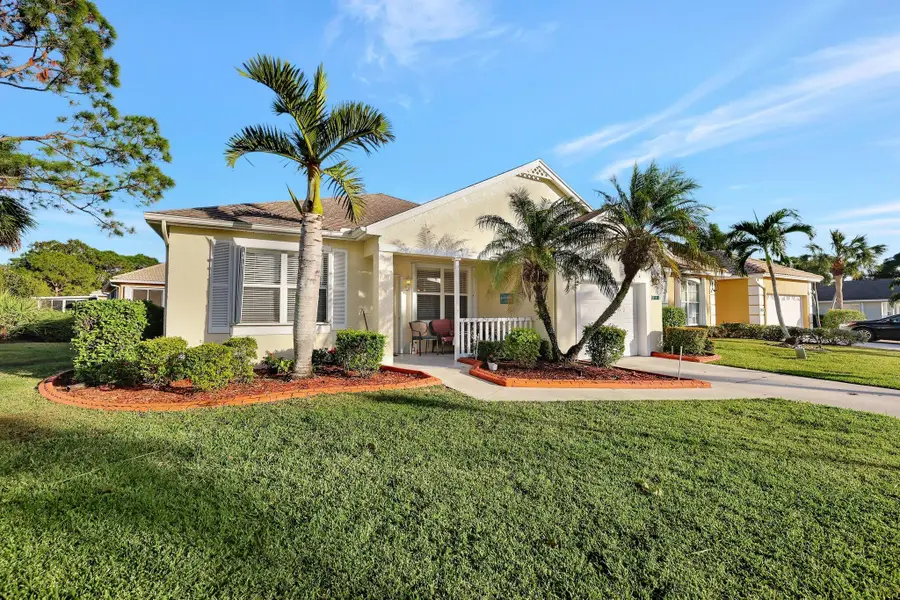 211 NW Zanzibar Place, Port Saint Lucie, FL 34986 - #2