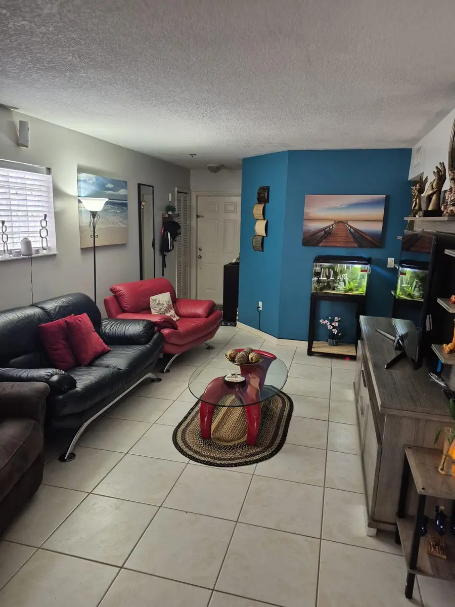 1270 SE 27th Street #106, Homestead, FL 33035 - #2