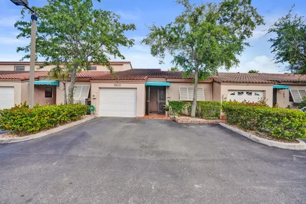 8511 Ardoch Road, Hialeah, FL 33016