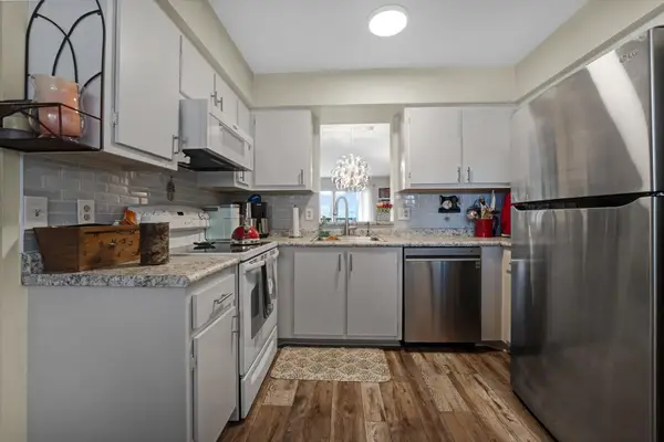 6936 Huntington Lane #204, Delray Beach, FL 33446