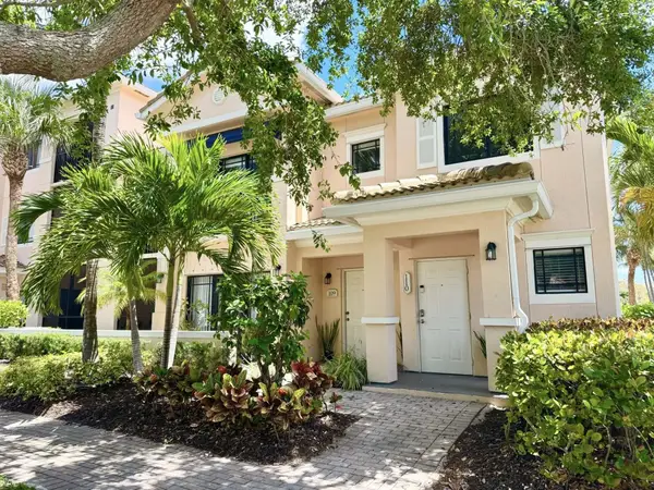 2808 Amalei Drive #110, Palm Beach Gardens, FL 33410