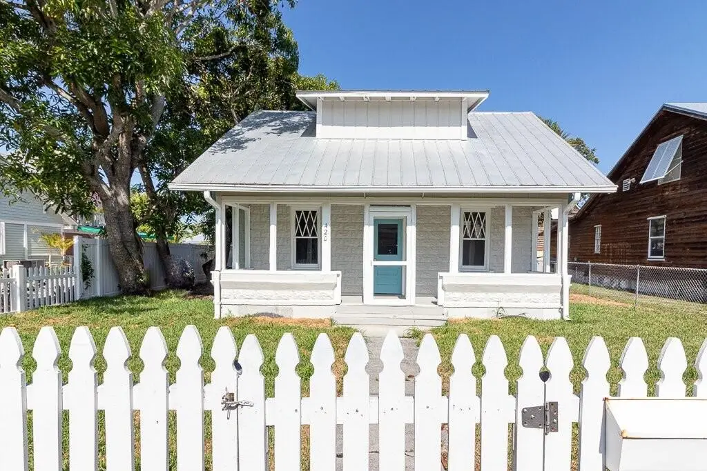 420 SW California Avenue, Stuart, FL 34994 - #1