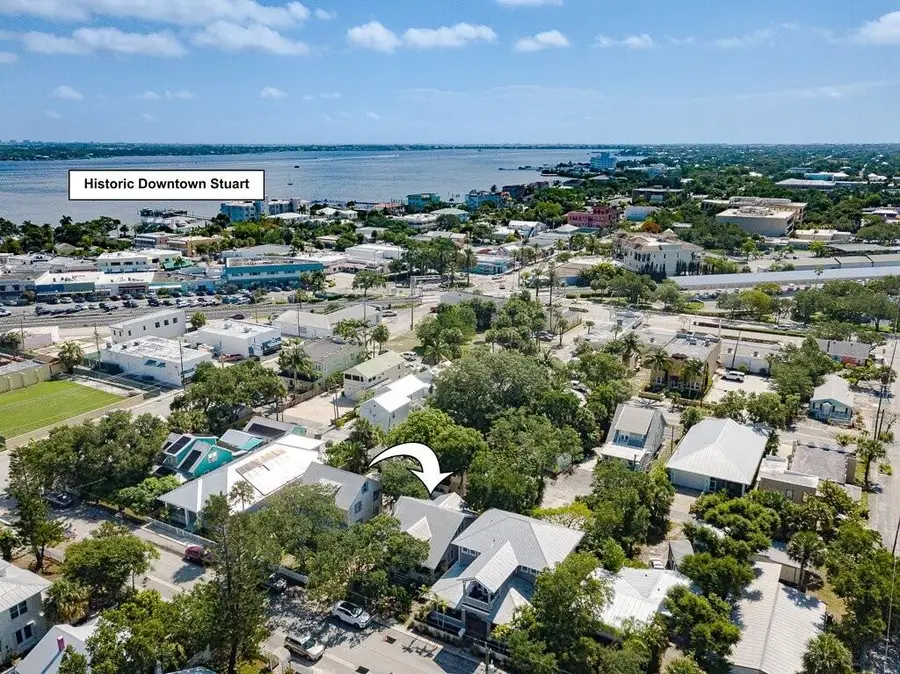 420 SW California Avenue, Stuart, FL 34994 - #3