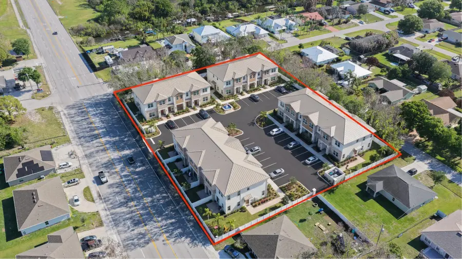 274 NE Saint James Drive, Port Saint Lucie, FL 34983 - #3