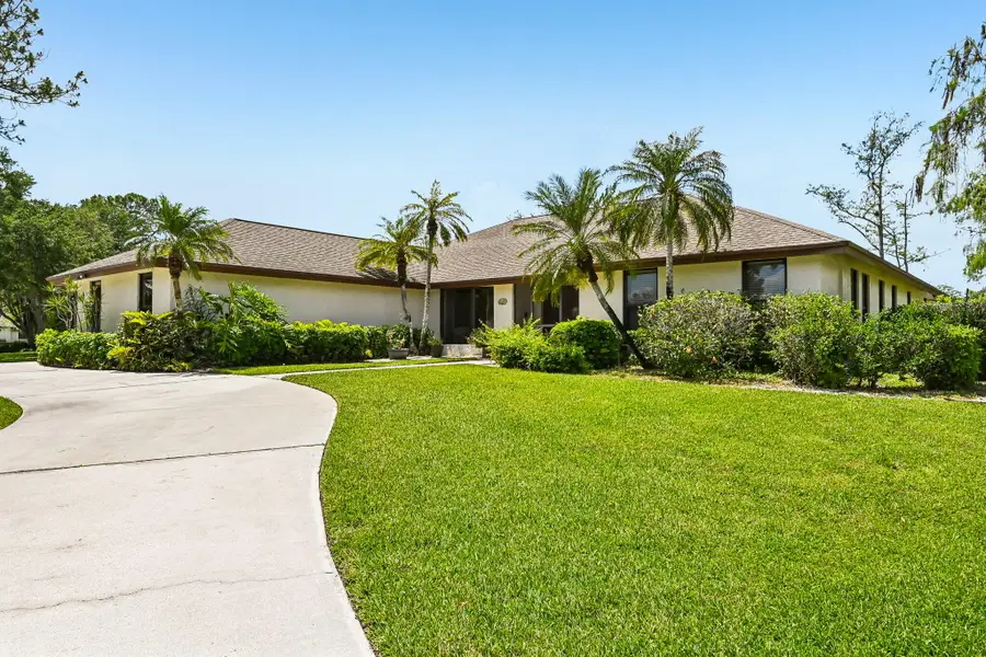 15220 Cedar Bluff Place, Wellington, FL 33414 - #2