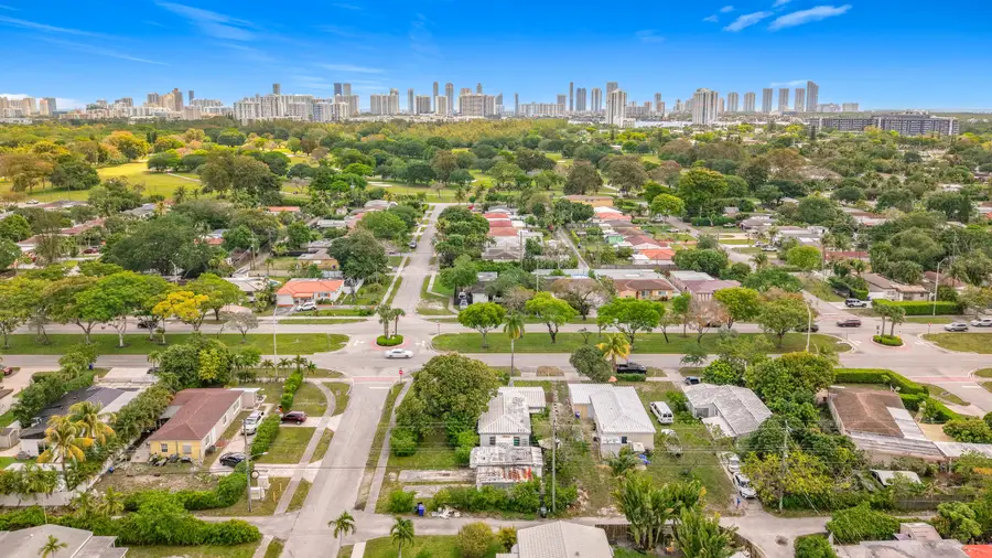 17590 NE 19th Avenue, North Miami Beach, FL 33162 - #2