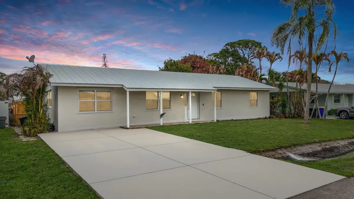 1741 SE Jackson Street, Stuart, FL 34997 - #1