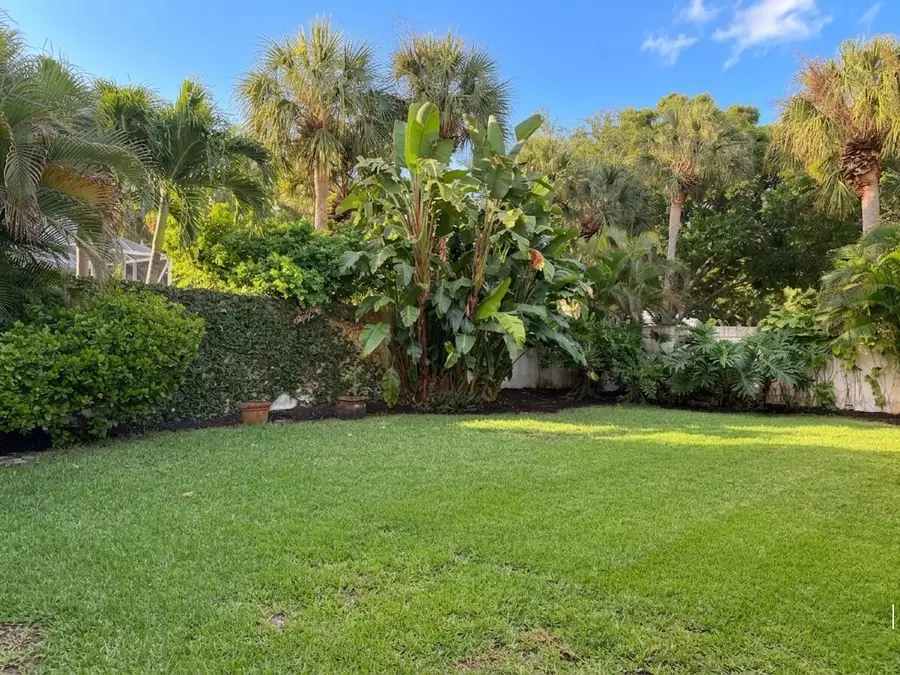8773 Wakefield Drive, Palm Beach Gardens, FL 33410 - #2