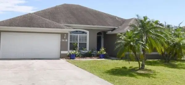 1618 SW Nervia Avenue, Port St Lucie, FL 34953