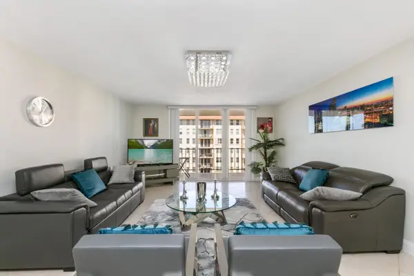 1147 Hillsboro Mile #803, Hillsboro Beach, FL 33062