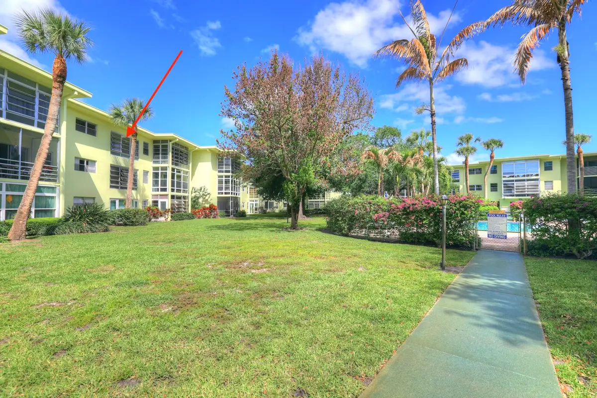 1100 Ponce De Leon Circle #305, Vero Beach, FL 32960 - #1