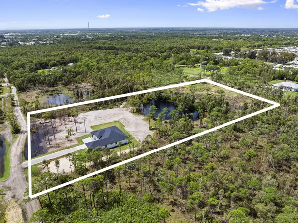 2565 Dyer Road, Port St Lucie, FL 34952