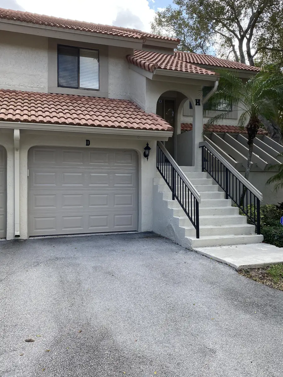 5621 Coach House Circle #D, Boca Raton, FL 33486 - #2