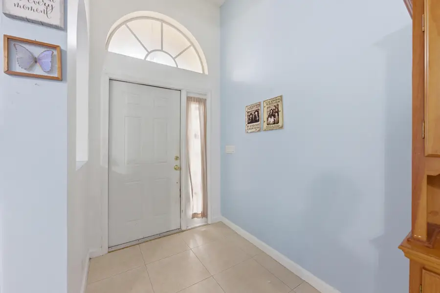 1724 Sawgrass Circle, Greenacres, FL 33413 - #3