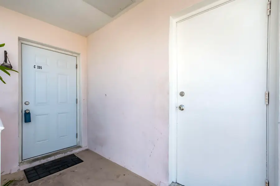 Address Withheld By Seller, Miami, FL 33143 - #2