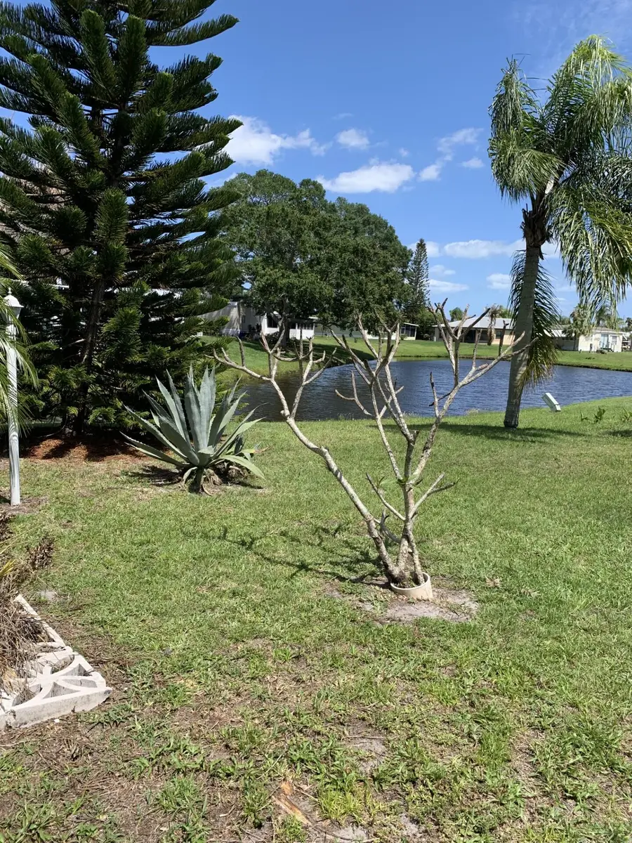 114 Camino Del Rio, Port Saint Lucie, FL 34952 - #2