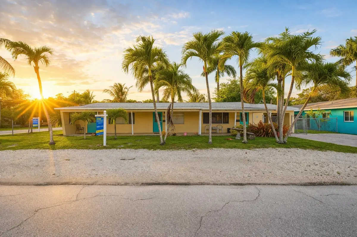 2001-2005 NE 17th Court, Fort Lauderdale, FL 33305 - #1