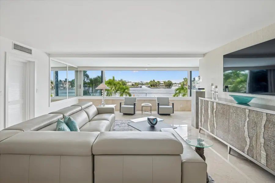 215 N Birch Road #A2, Fort Lauderdale, FL 33304 - #2