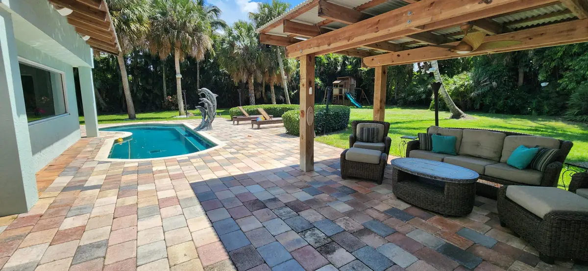 1066 SE St Lucie Boulevard, Stuart, FL 34996 - #1