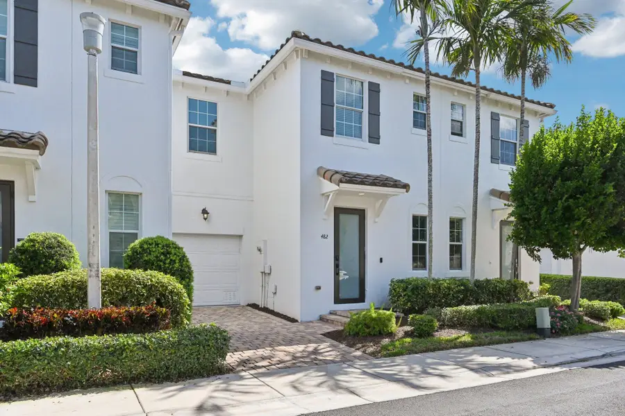 482 Graham Place, Boynton Beach, FL 33435 - #2