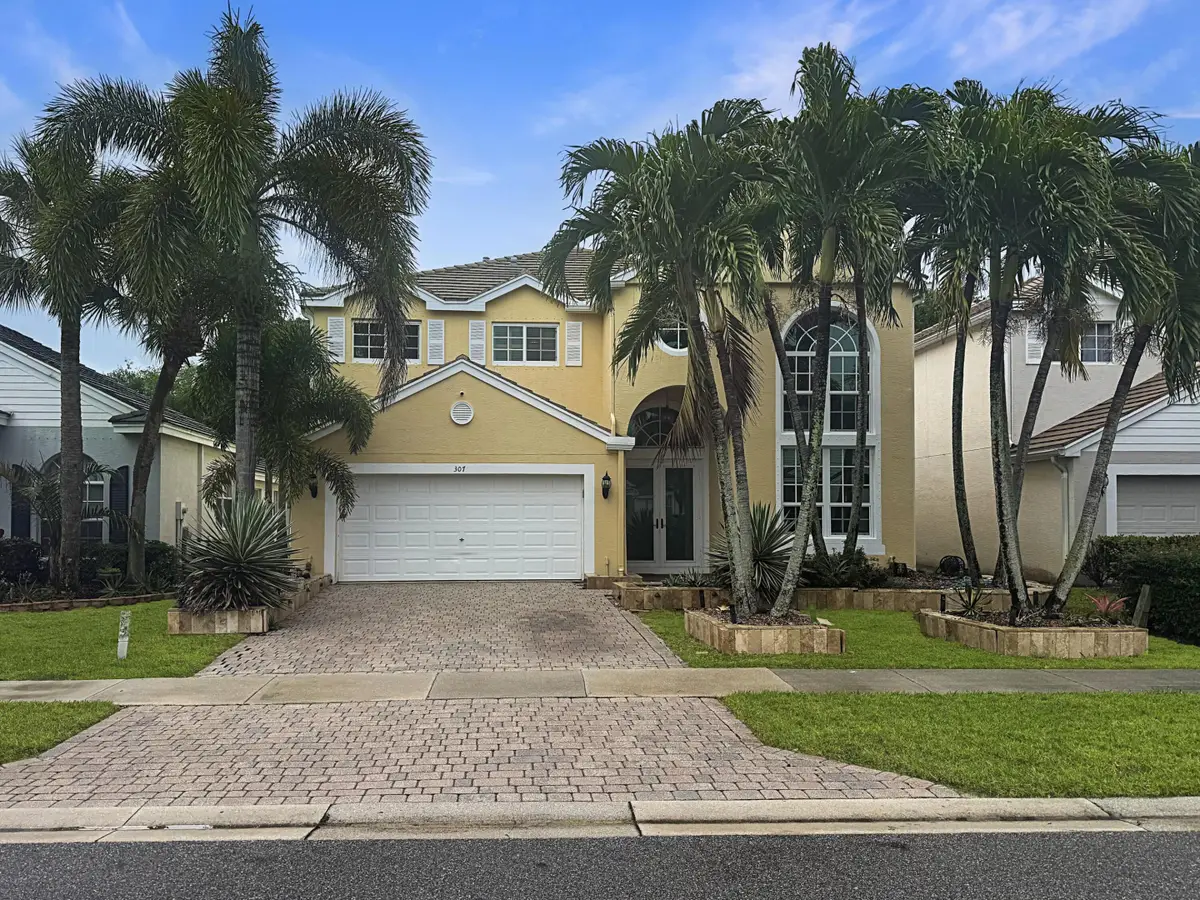 307 Berenger Walk, Royal Palm Beach, FL 33414 - #1