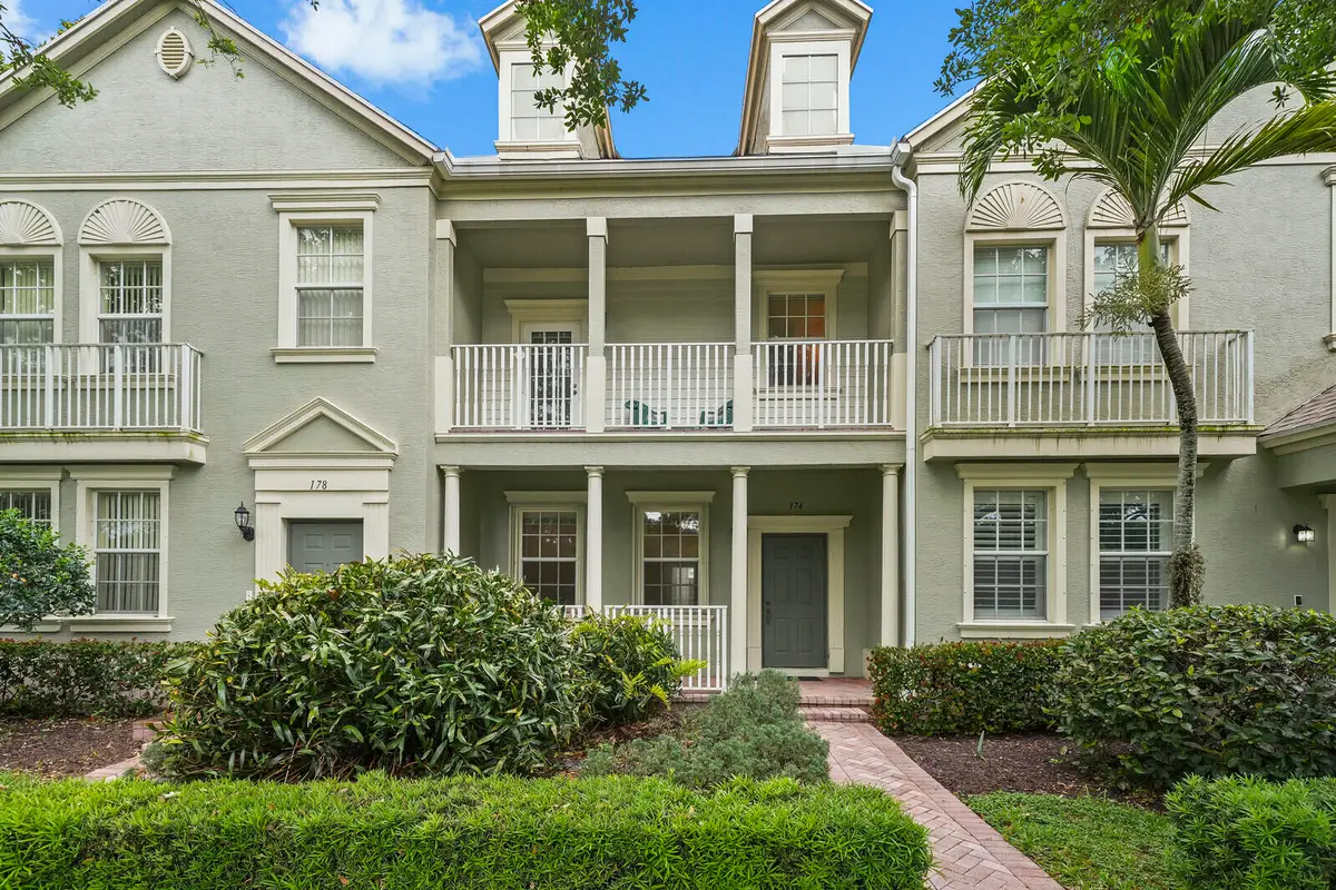 174 W Thatch Palm Circle, Jupiter, FL 33458 - #1