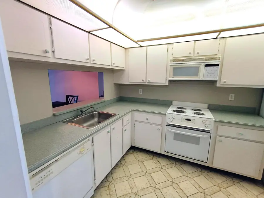 777 S Federal Highway #G207, Pompano Beach, FL 33062 - #3