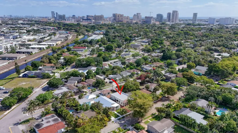 1013 Ardmore Road, West Palm Beach, FL 33401 - #3