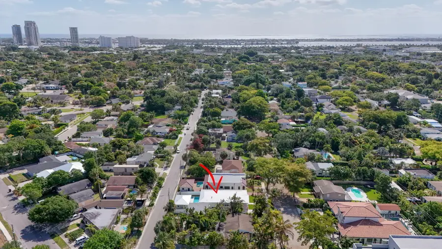 1017 Ardmore Road, West Palm Beach, FL 33401 - #2