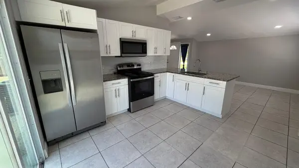 3823 Chickasha Road, Atlantis, FL 33462