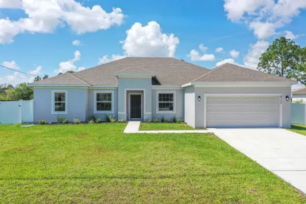 6117 NW Duke Circle, Port St Lucie, FL 34983
