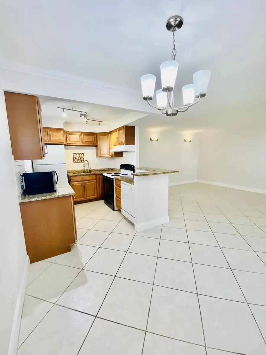 581 Saxony Way, Delray Beach, FL 33446 - #2