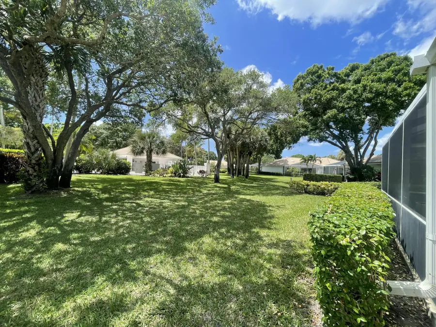 701 Silverleaf Oak Court, Palm Beach Gardens, FL 33410 - #3